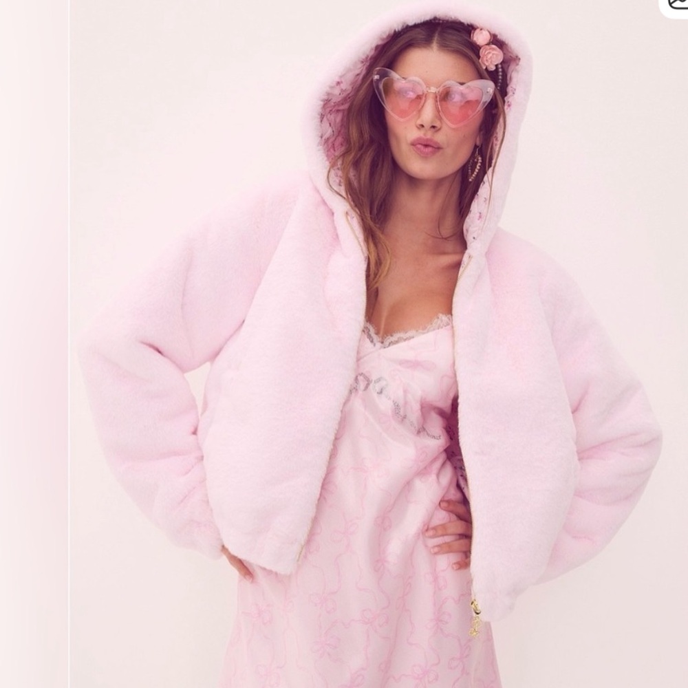 PINK Victoria's Secret x LOVESHACKFANCY Soft Pink faux fur Puffer Jacket - Picture 2 of 7